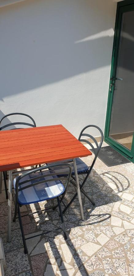 Apartment Roglic 拉布 外观 照片