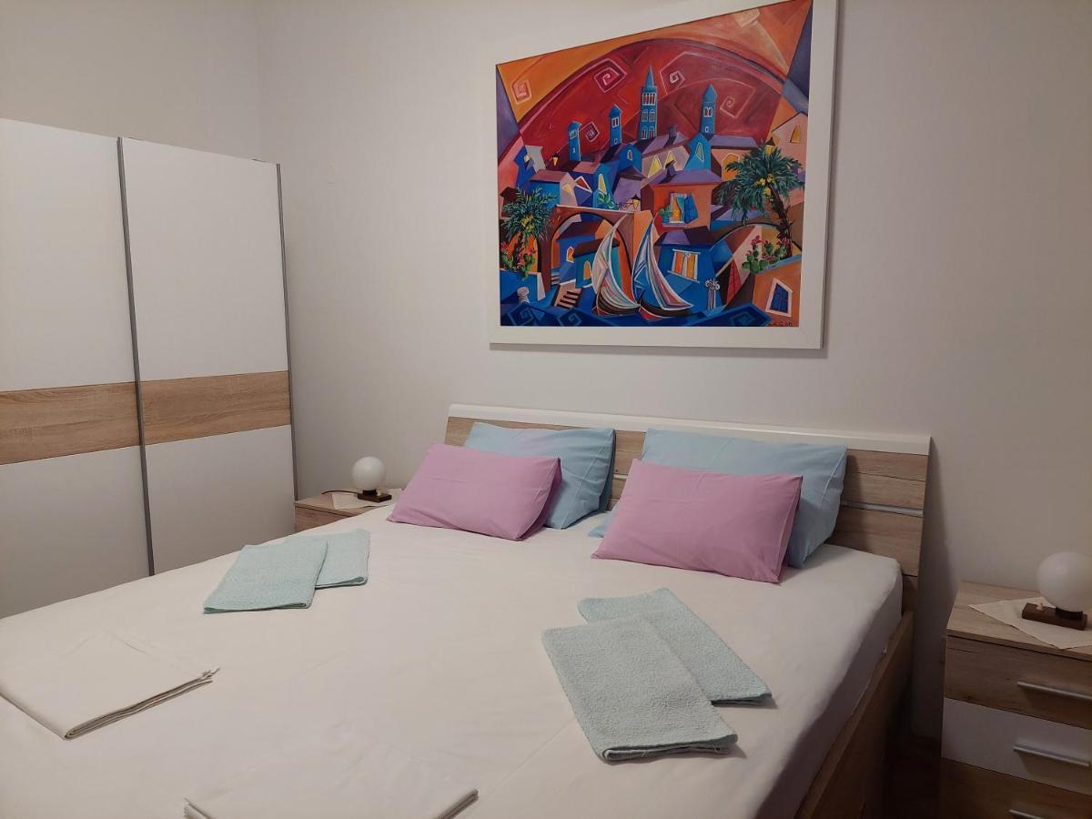 Apartment Roglic 拉布 外观 照片