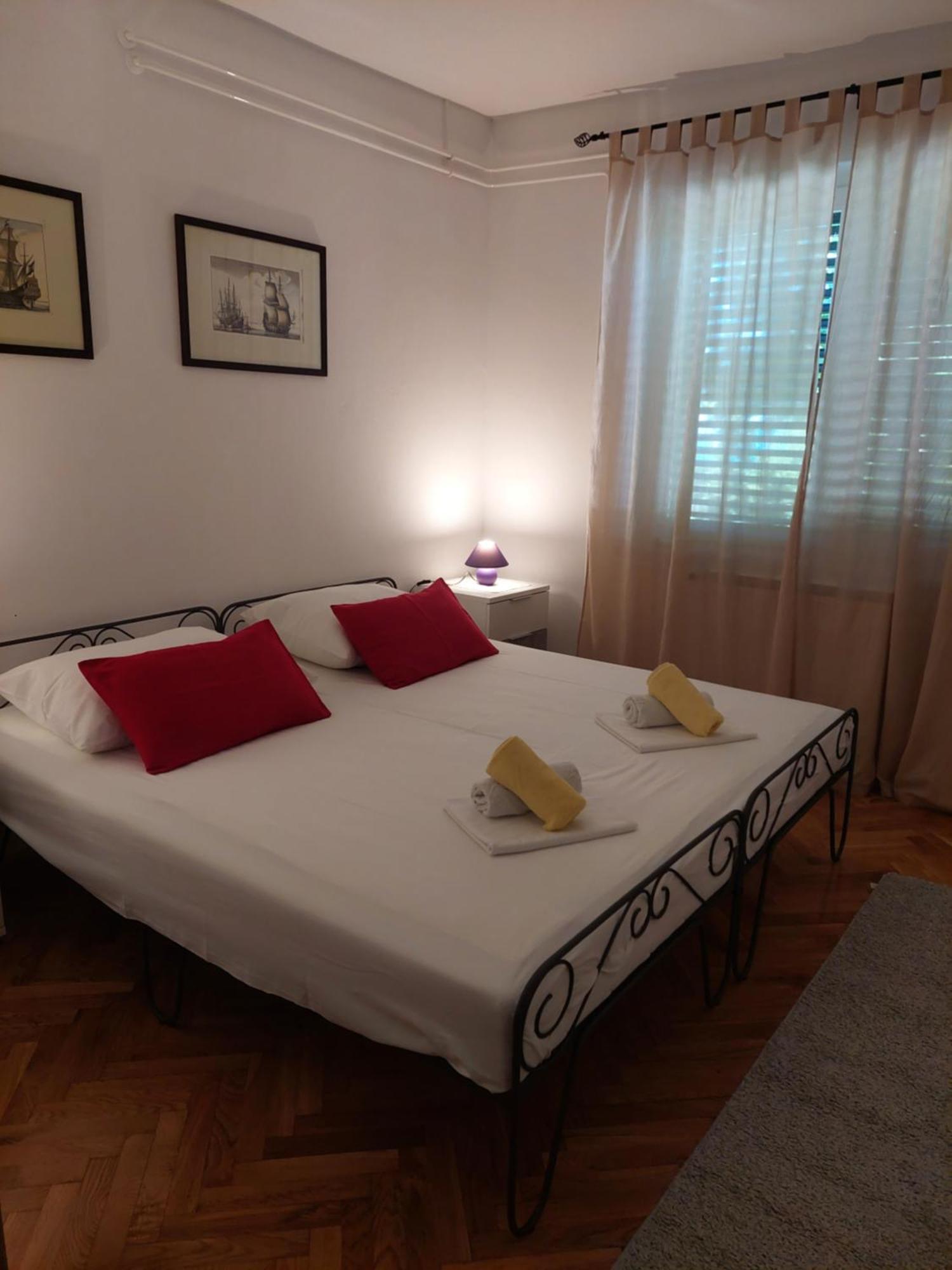 Apartment Roglic 拉布 外观 照片